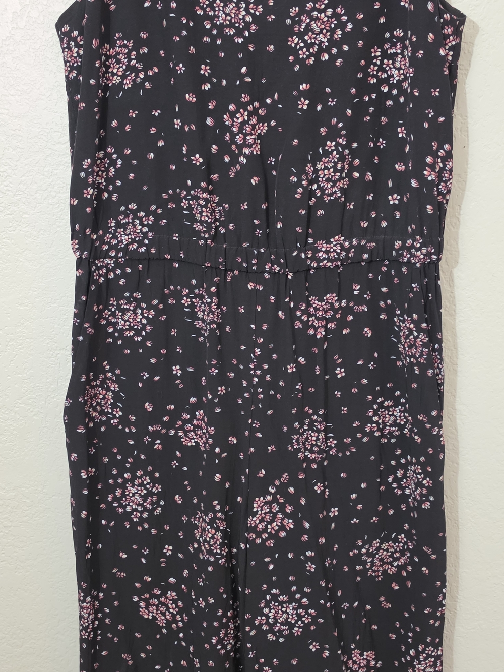 LOFT Black Floral Jumpsuit Sleeveless Wide Leg V-Neck Womens Medium - Picture 5 of 13